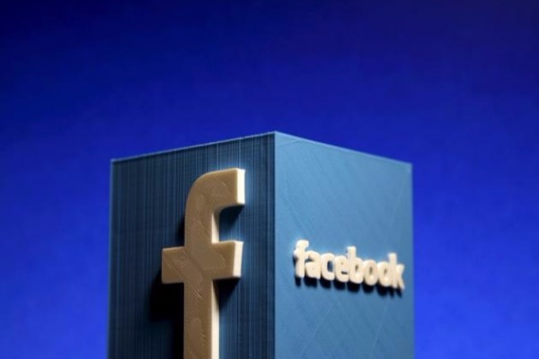 "Facebook"dan daha bir yenilik -  Başqalarını izləyə bilərsiz