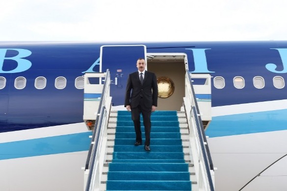 İlham Əliyev Türkiyəyə getdi