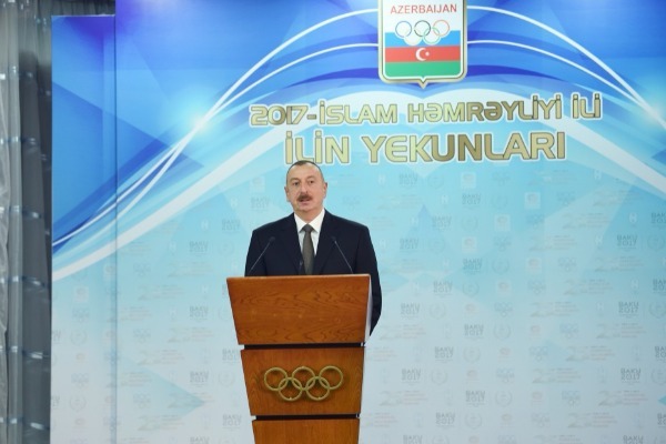 İlham Əliyev və xanımı idmançılarla görüşdü -  FOTO-YENİLƏNİB