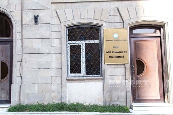 Yanan binaya görə tutulan şirkət rəhbərinə hökm oxundu