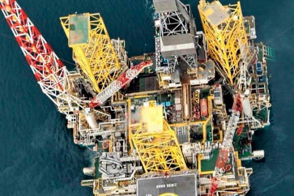 Azərbaycan nefti 4% ucuzlaşıb