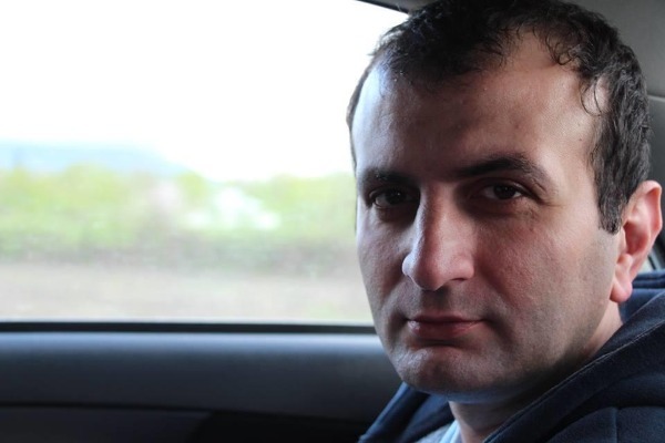 Tanınmış jurnalist vəfat etdi - FOTO