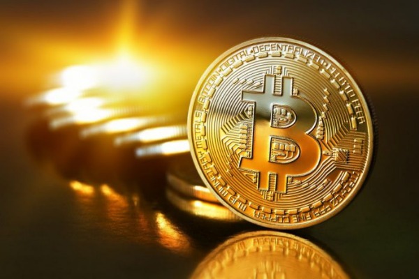 Bitkoni olanlara bəd xəbər: Qiyməti 100 dollara düşəcəyi proqnozlaşdırılır