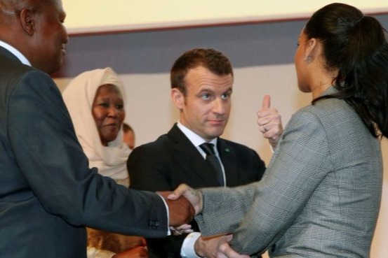 Prezidentlər Rihannanı bölüşə bilmədi - FOTO