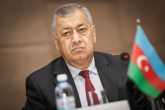 “Sahibkarları incitməyin...” - Vahid Əhmədov