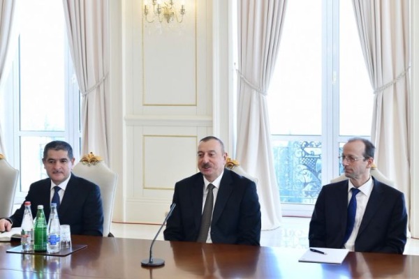 Prezident Volfqanq Büxelenlə görüşdü - FOTO