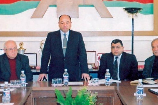 AFFA-nın keçmiş prezidentinin bacısı və yeznəsinin qətlə yetirilib - YENİLƏNİB