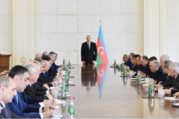 Cənab İlham Əliyev öz liderlik keyfiyyətləri ilə XXI əsrin siyasi liderinin mükəmməl portretini yaradır
