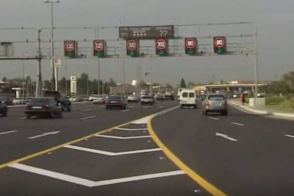 Bakıda bağlanan yollar açıldı