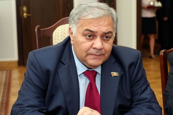 Milli Məclis sədrinin Gürcüstana səfəri başladı