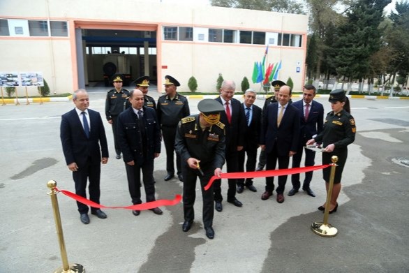 Müdafiə naziri texniki-nəzarət mərkəzinin açılışında - FOTO