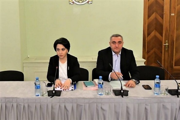 Gürcüstanda dini icmalar vergidən azad oluna bilər
