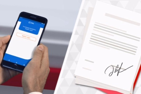 Banklarda xeyli sənəd imzalamağa ehtiyac yoxdur "Mobil elektron imza" istifadəyə verildi - VİDEO