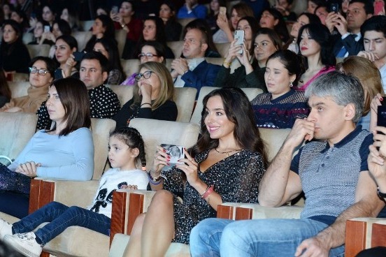 Leyla Əliyeva Emin Ağalarovun konsertini belə izlədi - FOTOLAR