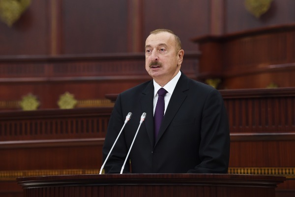 İlham Əliyev. Azərbaycanı inamla irəli aparan Prezident