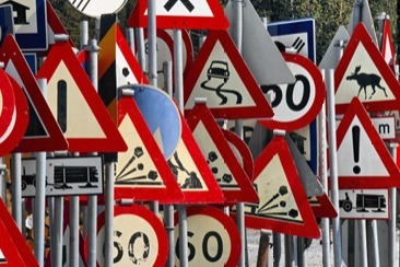 DİQQƏT! Bu yol nişanlarında dəyişiklik edilir