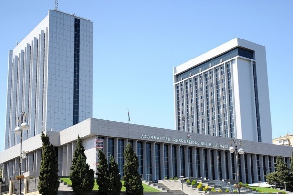 Milli Məclisdə komitə iclası keçirilib