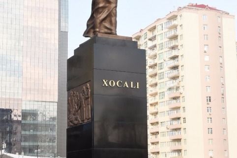 “Ana harayı” abidəsi