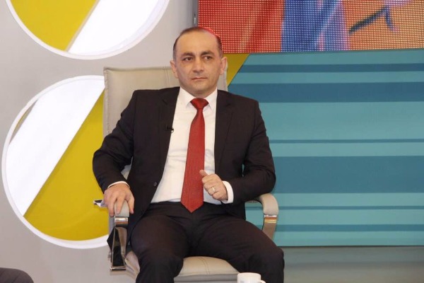 Azərbaycan səhiyyəsi günü-gündən inkişaf edir