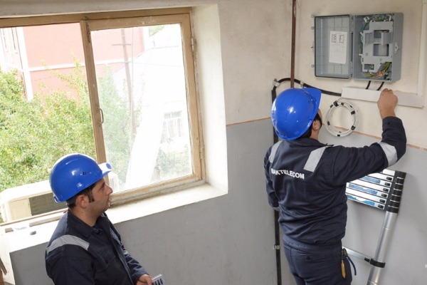 “Baktelecom” Biləcəridə yenidənqurma işlərinə başlayıb