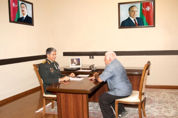 Daxili İşlər naziri Lənkəranda vətəndaşları qəbul edib