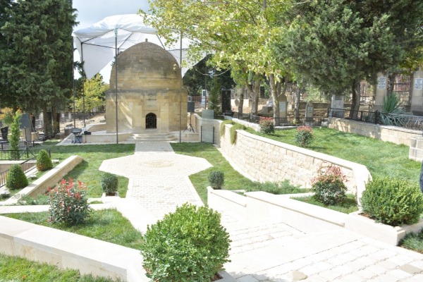Şamaxıda Nəsiminin qardaşı Şahxəndanın məzarı ziyarət olunub
