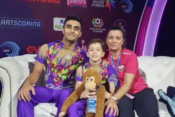 Gənc akrobatika gimnastlarımız Avropa çempionatında qızıl medal qazanıblar