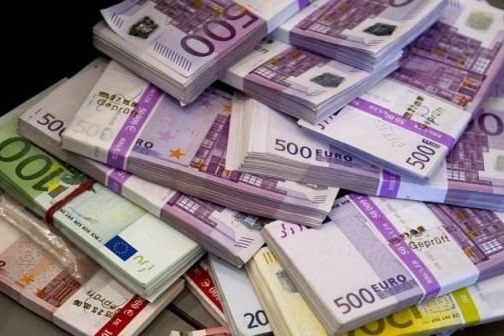 Məşhur futbolçu 8 milyon avroya mənzil aldı