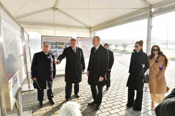 Prezident İlham Əliyev Bakı Ağ Şəhərdə Mərkəzi Bulvar küçəsinin açılışında iştirak edib
