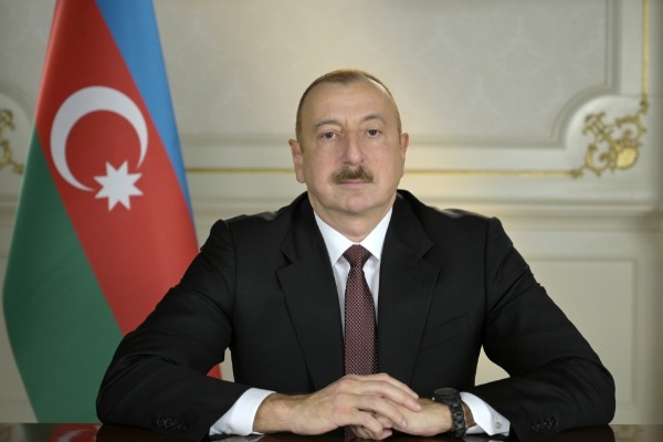 Prezident İlham Əliyevin Dünya Azərbaycanlılarının Həmrəylik Günü və Yeni il münasibətilə Azərbaycan xalqına təbriki