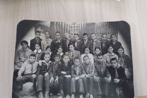 ƏBƏDİYYAT SİMVOLU - MÜƏLLİM ÖMRÜ