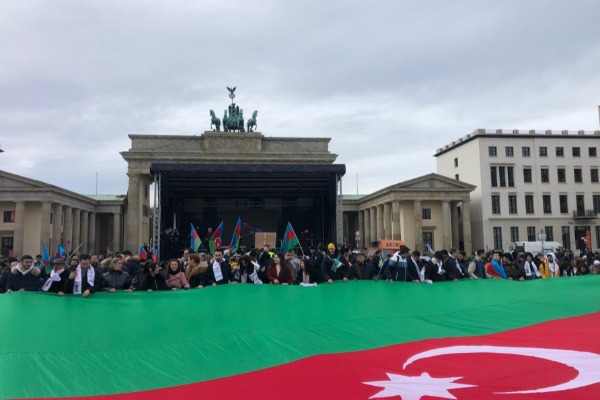 Berlində Ümumavropa Qarabağ mitinqi başlayıb