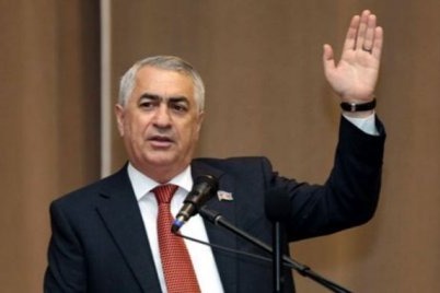 İşlətdiyi işçilərin haqqını yeyib...  - NARAZILIQ