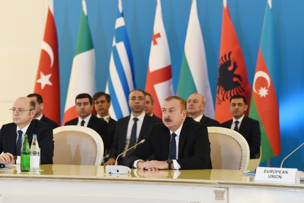 Bakıda Cənub Qaz Dəhlizi Məşvərət Şurası çərçivəsində nazirlərin VI toplantısı keçirilib  Azərbaycan Prezidenti İlham Əliyev toplantıda iştirak edib