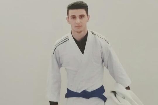 Evdə qal -       idmandan qalma!