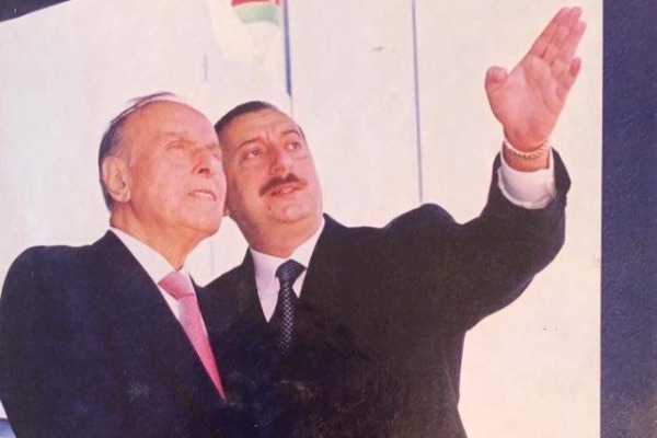 "HEYDƏR ƏLİYEV İDEOLOGİYASININ ZƏFƏR YOLU"          2011-Cİ İL