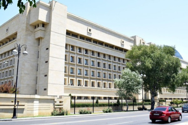 Azərbaycanda general və yüksək rütbəli hərbçilər saxlanıldı