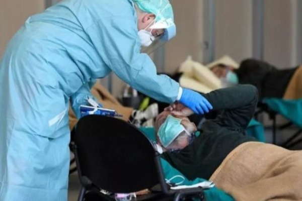 Azərbaycanda ağır koronavirus xəstələrinin yeni görüntüləri