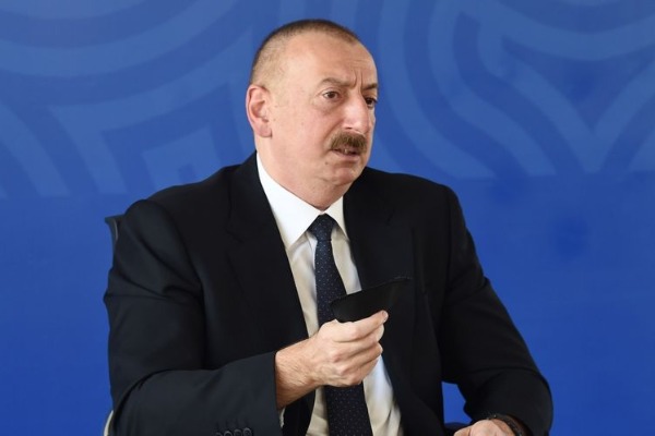 İlham Əliyev: “Koronavirusla əlaqədar ilkin mərhələdə qabaqlayıcı tədbirlərimiz bizi böyük fəlakətdən qorudu”