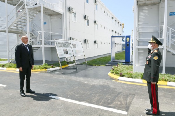 Koronaviruslu xəstələrin müalicəsi üçün Bakının Xətai rayonunda modul tipli hospitalın açılışı olub
