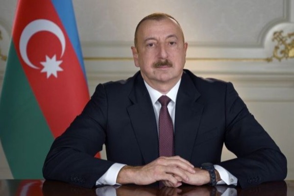 İlham Əliyev KİV nümayəndələrini təltif etdi -           TƏBRİK EDİRİK!