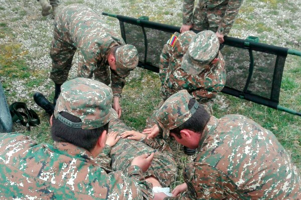 Dinc sakinlərimizə atəş açan erməni hərbçi öldürüldü