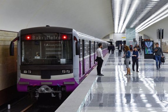 Metronun fəaliyyəti ilə bağlı        RƏSMİ AÇIQLAMA