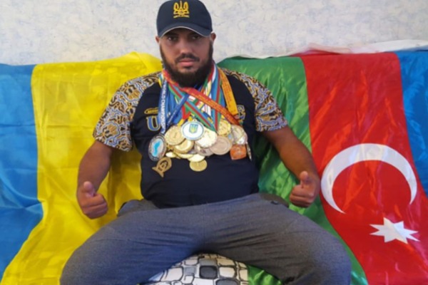 Ata Qarabağda, oğlu Ukraynada döyüşdü -         didərgin ailənin tarixçəsi