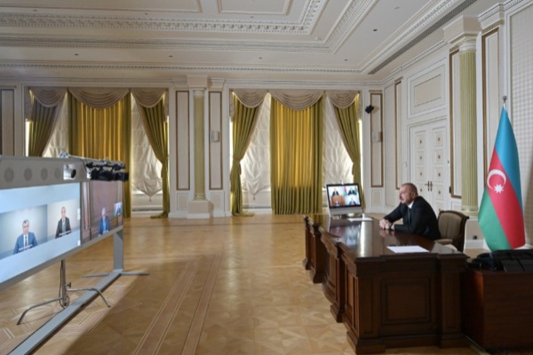 Prezident İlham Əliyev koronavirusla mübarizə sahəsində görülən tədbirlər və sosial-iqtisadi vəziyyətlə bağlı videoformatda müşavirə keçirib -         VİDEO