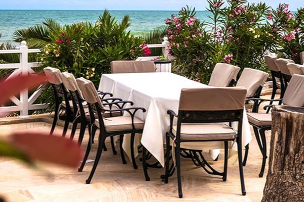 Kafe və restoranlar açıldı
