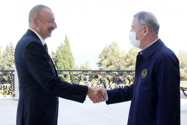 Prezident İlham Əliyev Türkiyənin Milli Müdafiə nazirinin başçılıq etdiyi nümayəndə heyətini qəbul edib