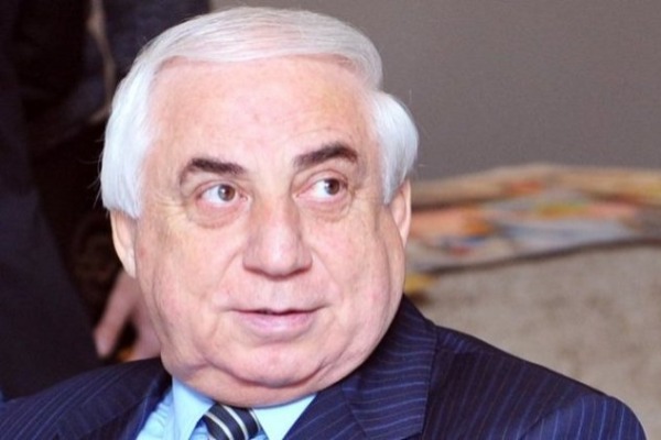 Hadı Rəcəblinin ailəsi nikah mərasimindən danışdı:            Nikah mərasimində Emin Ağalarov da iştirak edib