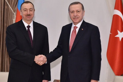 İlham Əliyev: "Biz heç bir tərəddüd etmədən Türkiyəni dəstəkləyirik"