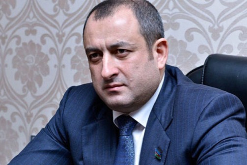 Adil Əliyev istefa verdi